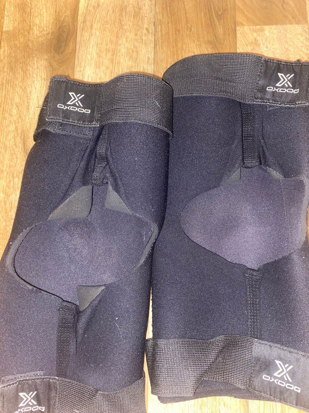 Oxdog XGuard salibandymaalivahdin medium polvisuojat