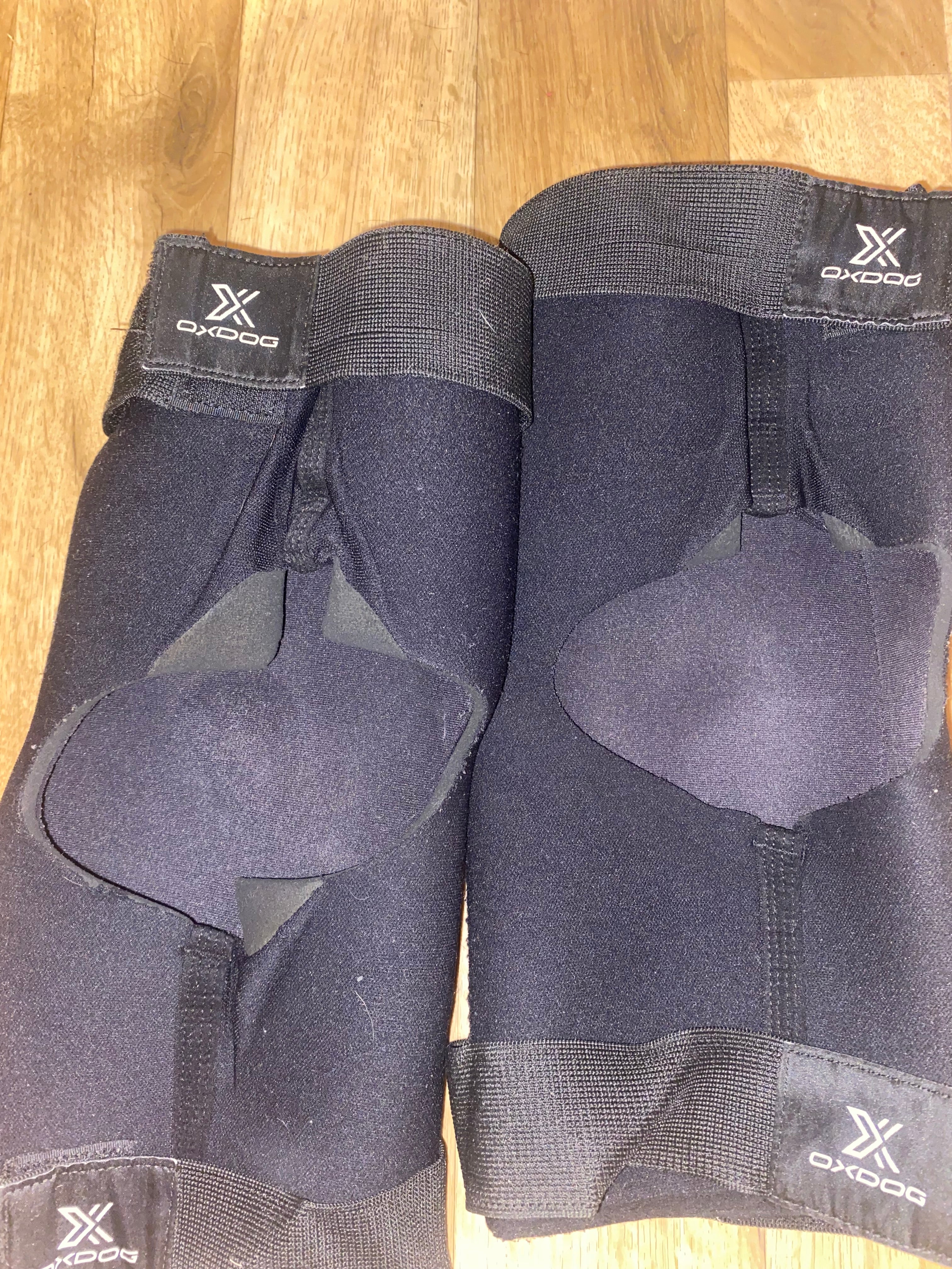 Oxdog XGuard salibandymaalivahdin medium polvisuojat