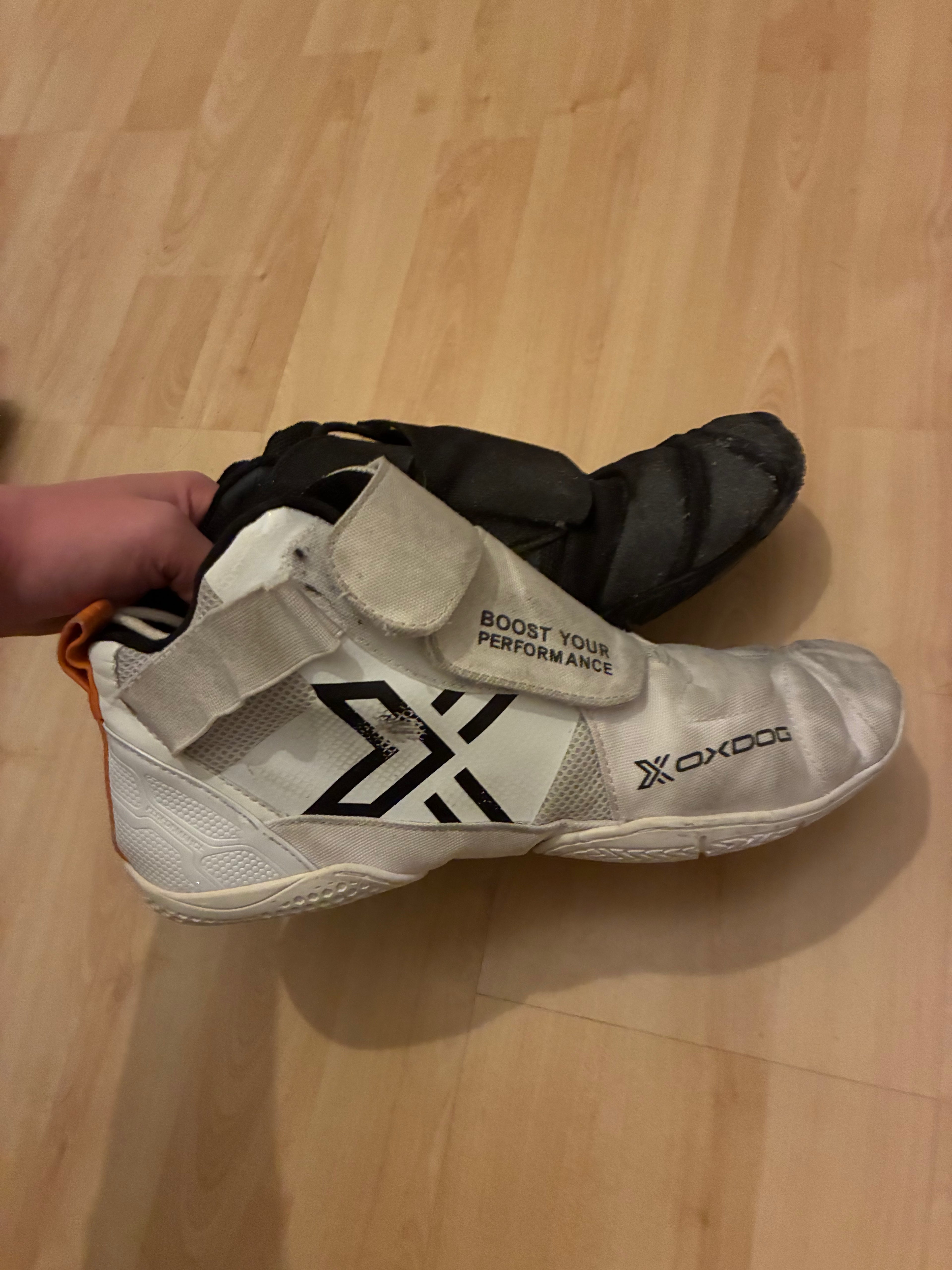 Oxdog XGUARD Lightflex (21) Maalivahdin kengät (White & Black)